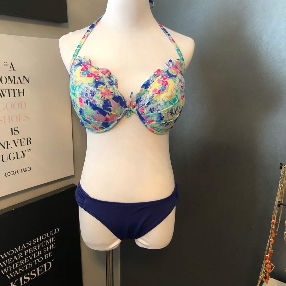 VS BATHING SUIT